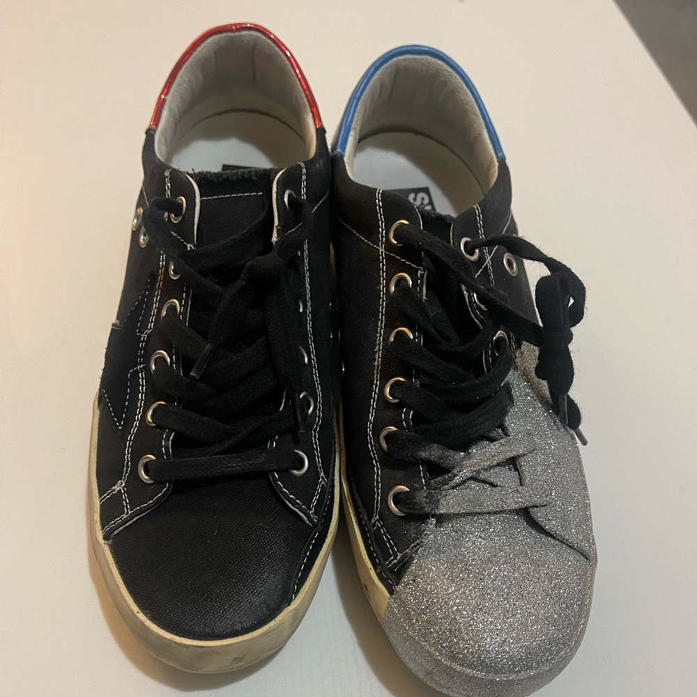Golden goose superstar collab size 8
